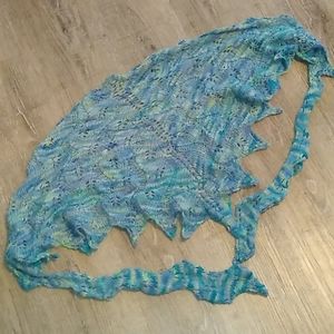 Hand Knitted Kerchief Shawl Scarf blue green leaf